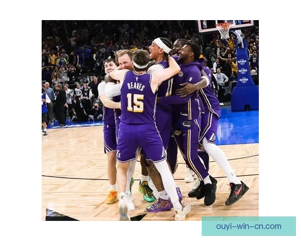 西部最新排名湖人连胜稳居第三火箭绝杀紧随太阳连败被快船追赶