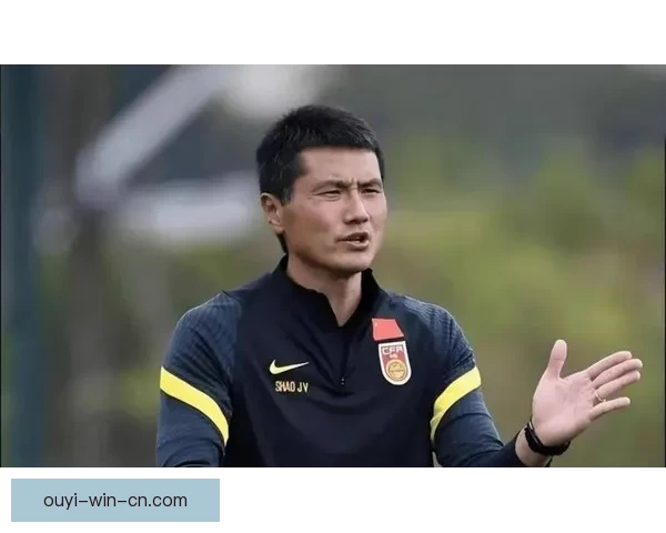 邵佳一谈足球如同马拉松般坚持与拼搏的奥秘